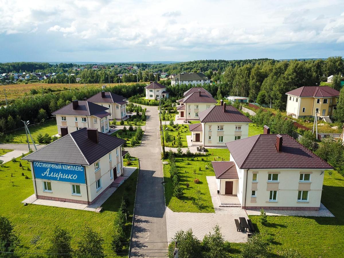 Aliriko Hotel Kuzyayevo Exterior foto